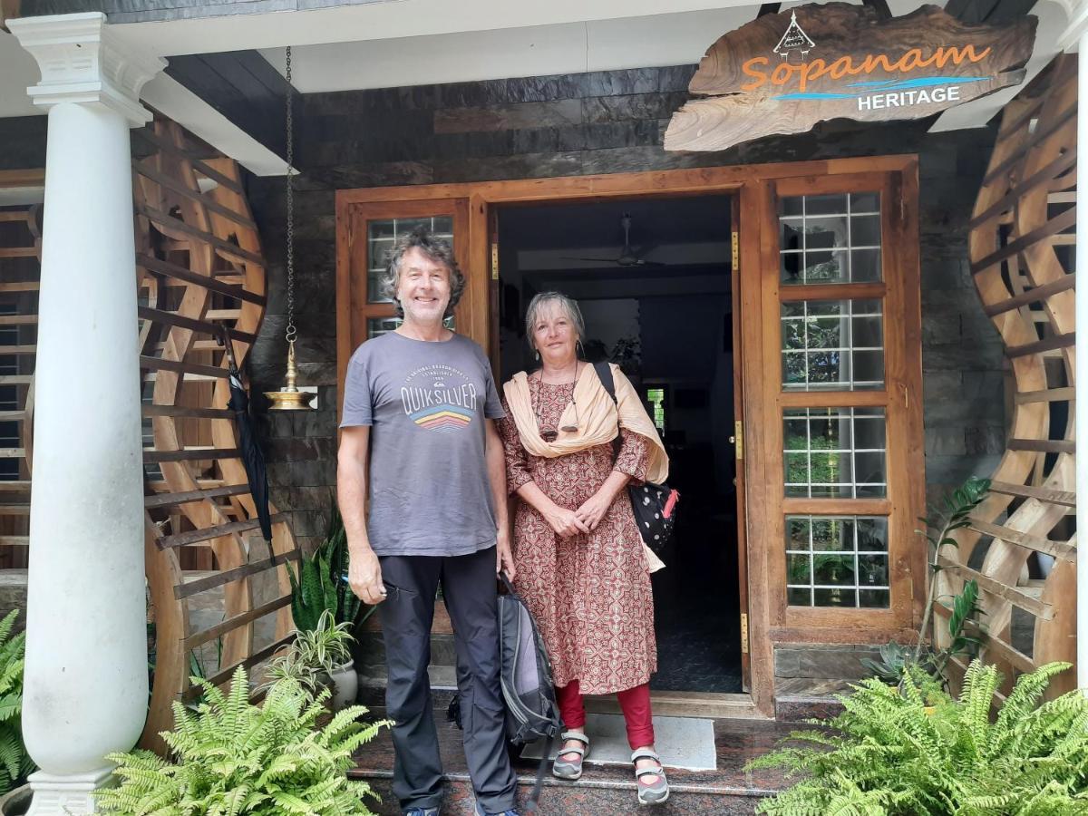 Sopanam Heritage Thekkady Buitenkant foto